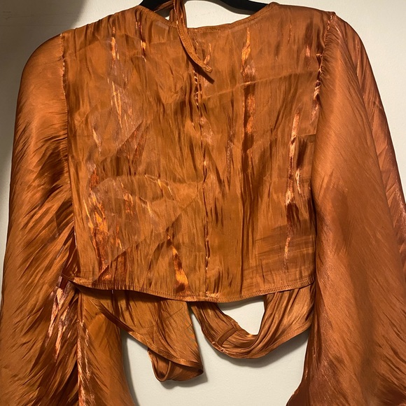 Never worn open sheer brown blouse - Picture 2 of 4
